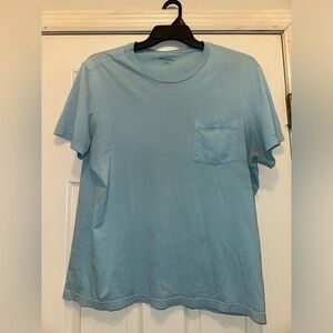 Blue‎ untuckit men’s large pocket tee